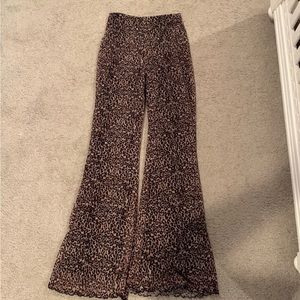 Berksha Cheetah Print Flair Leggings